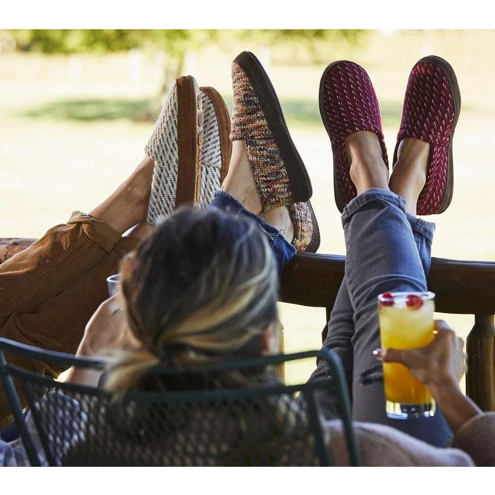 Acorn Women's Textured Moccasins - Image 5