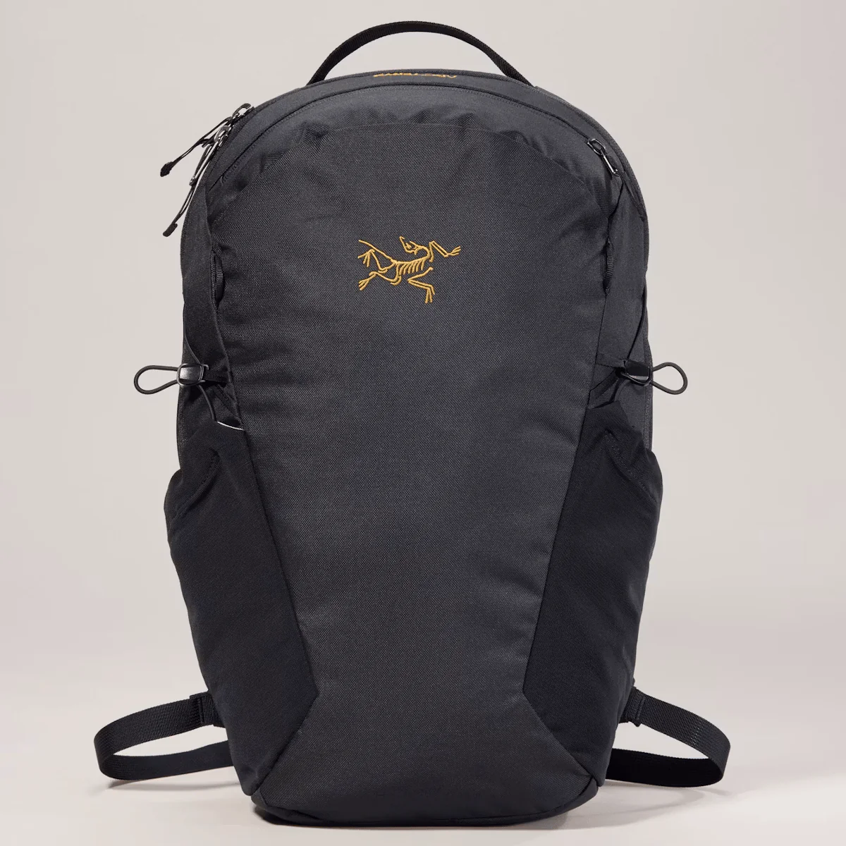 Arc'teryx Mantis 16 Backpack - Image 3