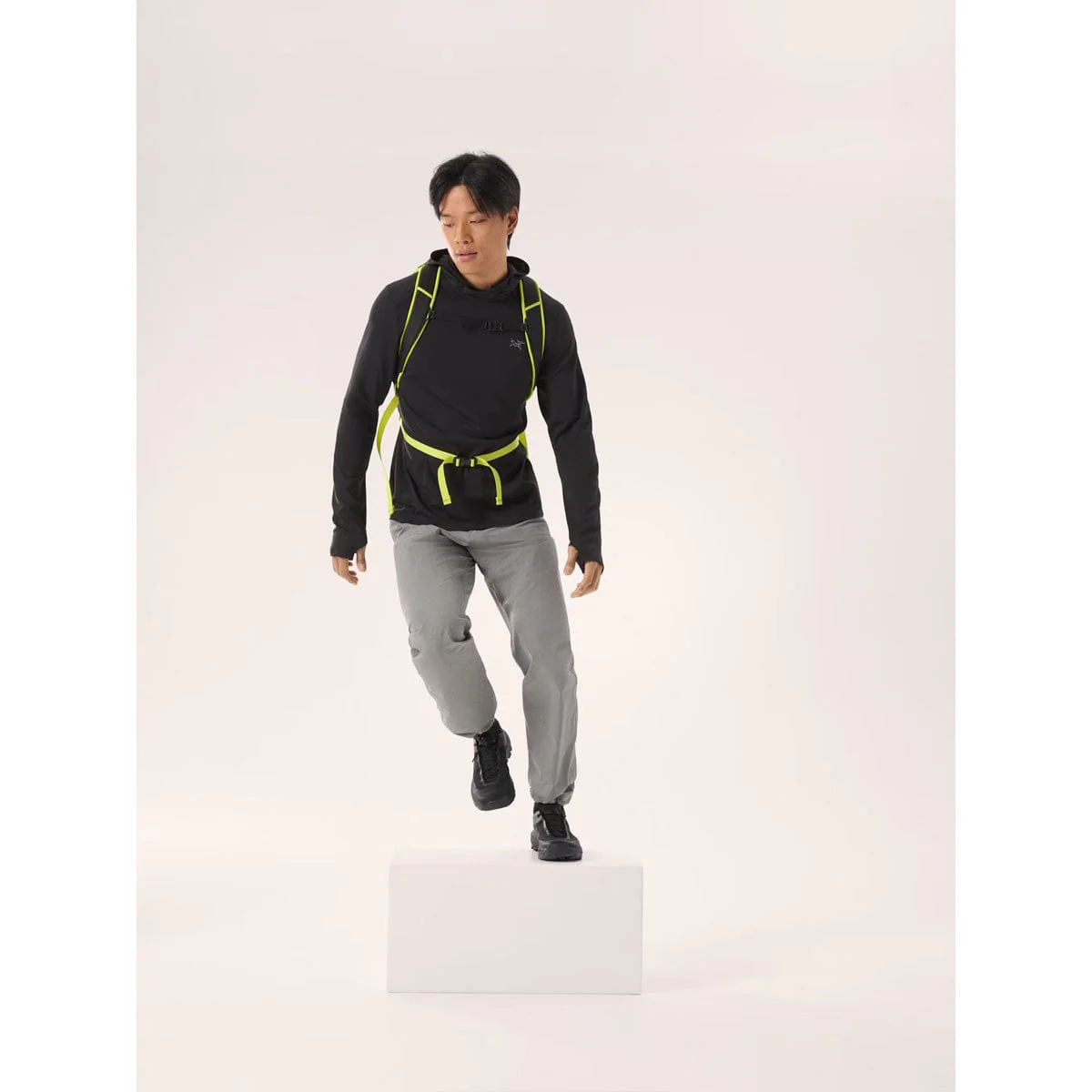 Arc'teryx Men's Cormac Heavyweight Hoody - Image 3