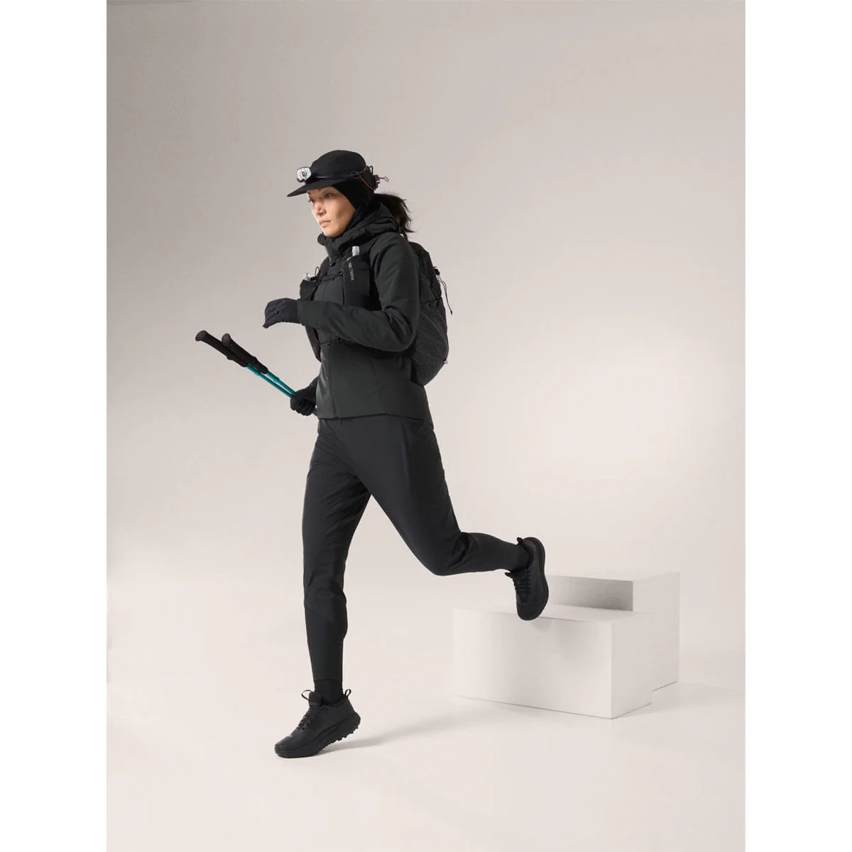 Arc'teryx Women's Norvan Insulated Hoody - Image 12