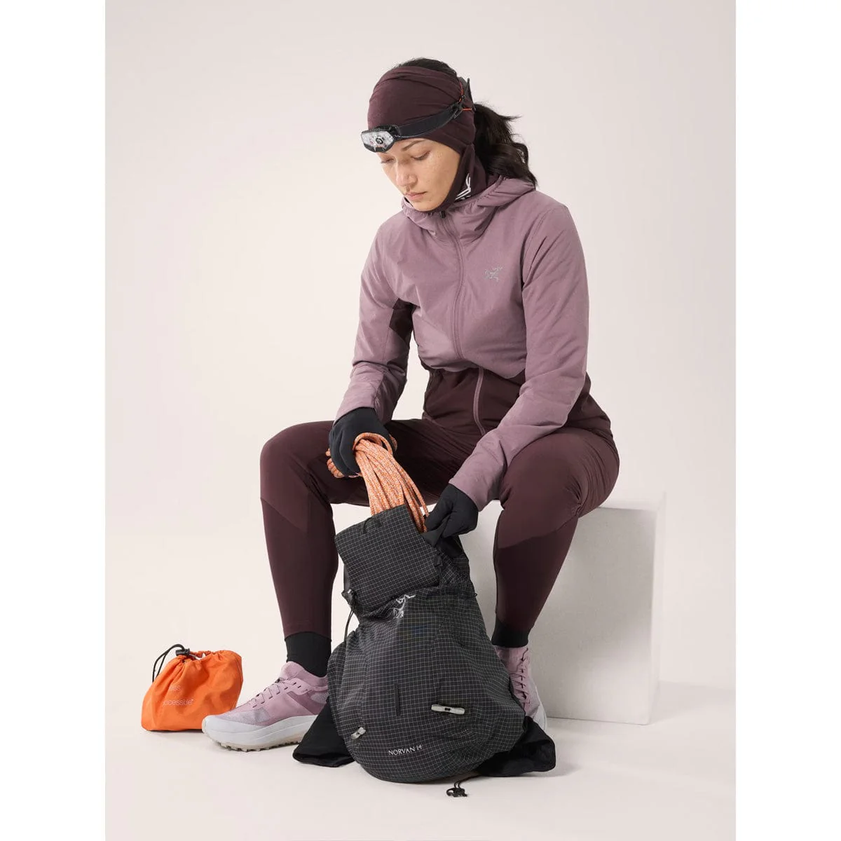 Arc'teryx Women's Norvan Insulated Hoody - Image 3