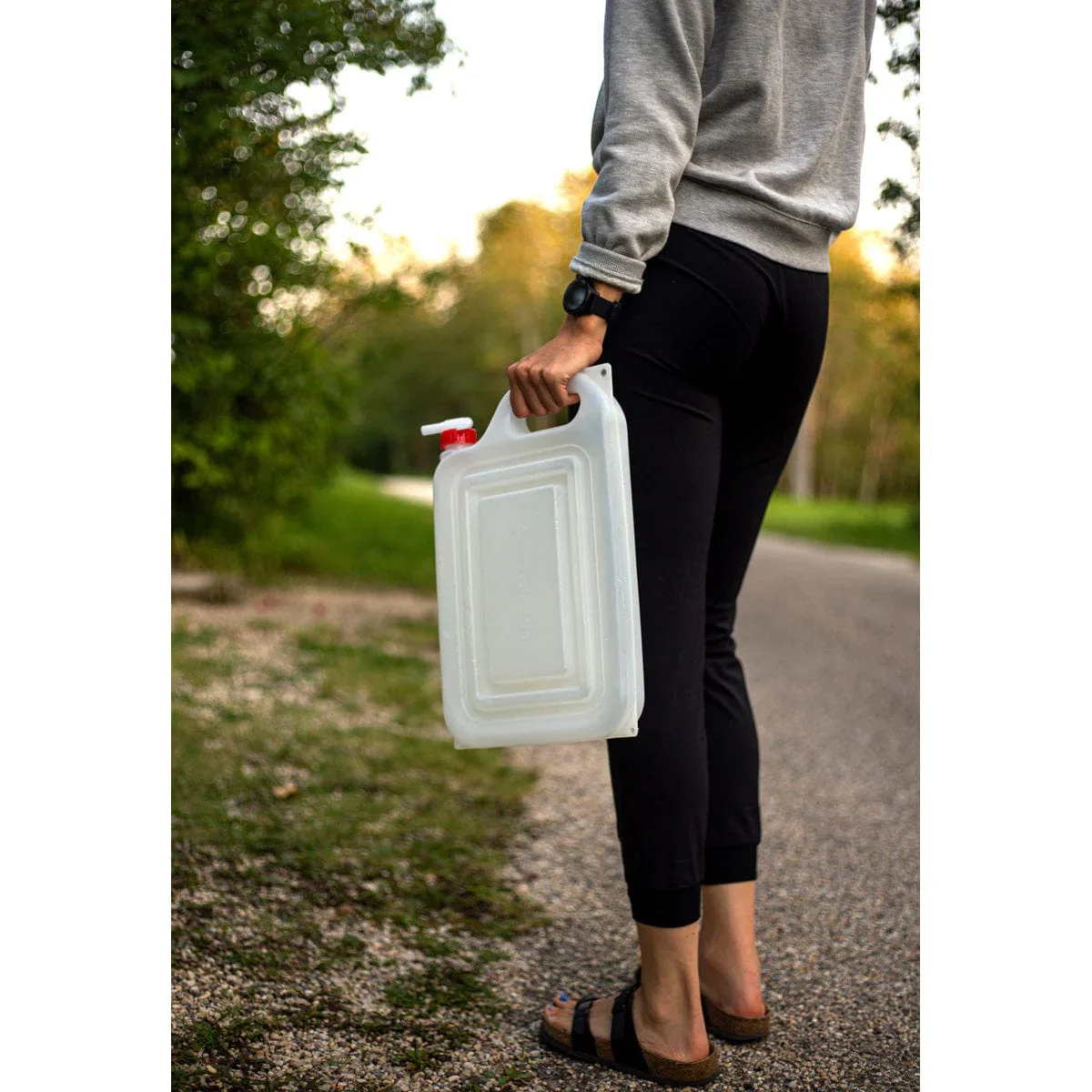 Coghlan's Expandable Water Carrier - Image 7