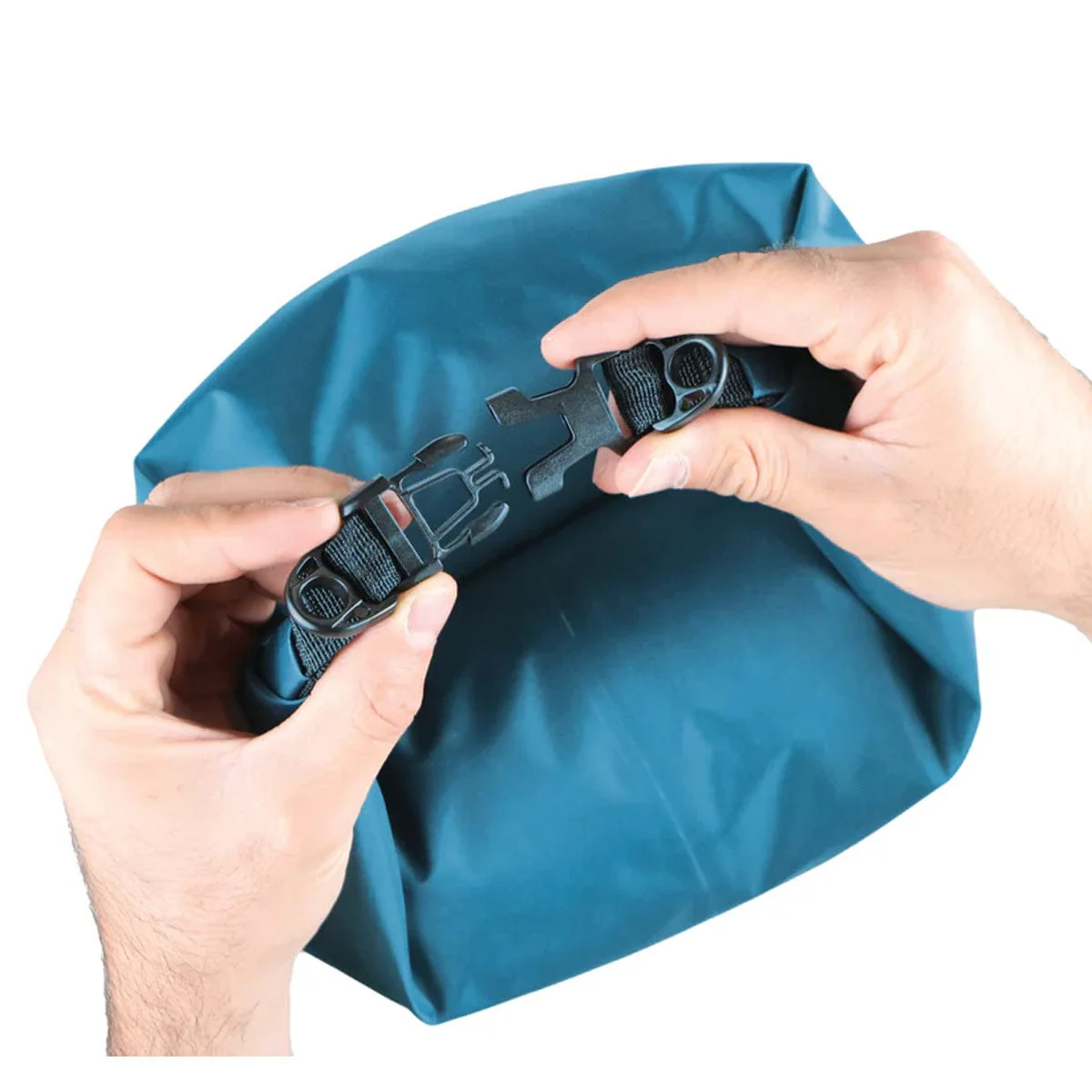 Coghlan's Lightweight Dry Bag - Image 4
