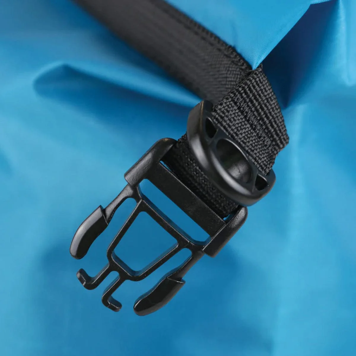 Coghlan's Lightweight Dry Bag - Image 5