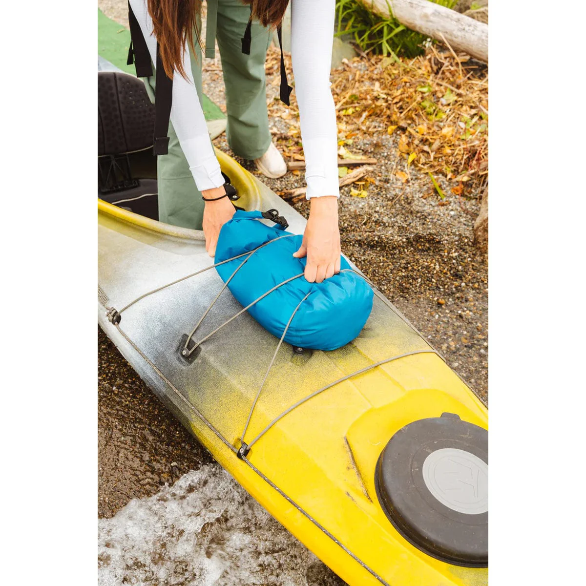 Coghlan's Lightweight Dry Bag - Image 7