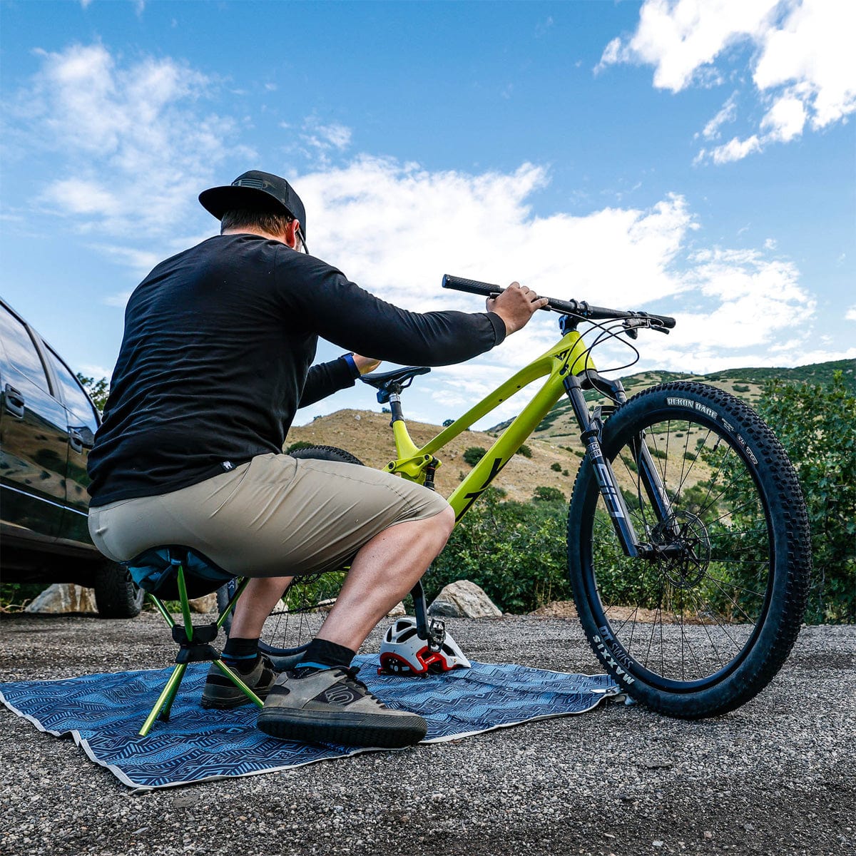 Grand Trunk Compass 360 Stool - Image 12