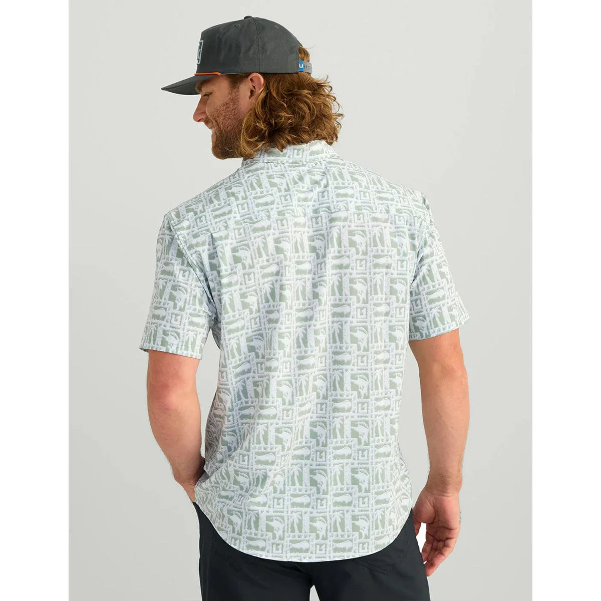 HUK Men's Kona Printed Short Sleeve Shirt - Image 2