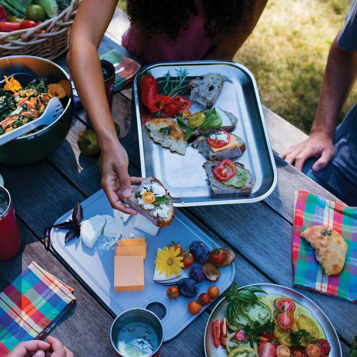 Hydro Flask Cut And Serve Platter - Image 6