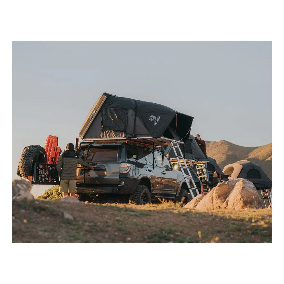 iKamper Skycamp 3.0 Rooftop Tent - Rocky Black Shell - Image 9