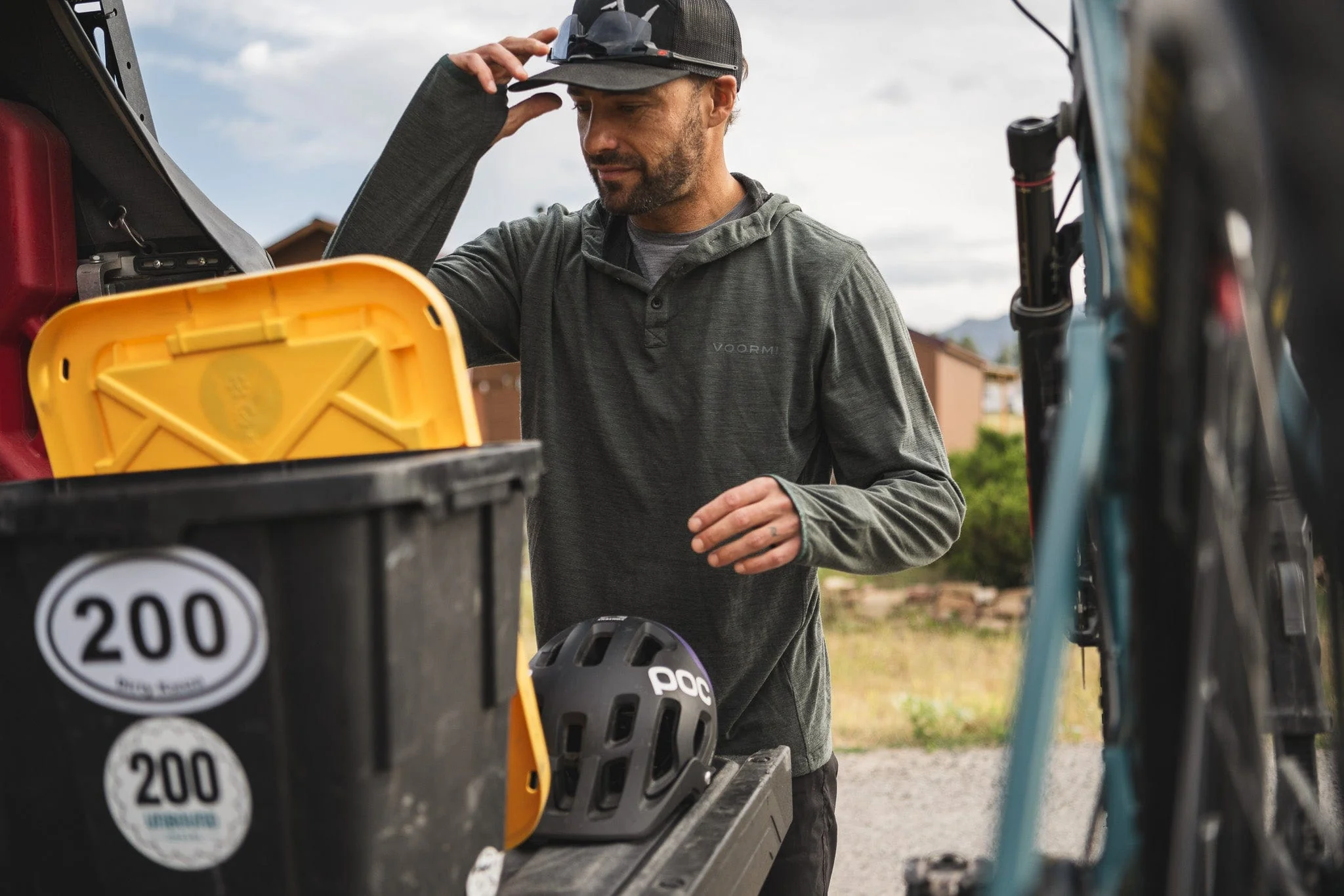 Men's River Run Hoodie - Image 47