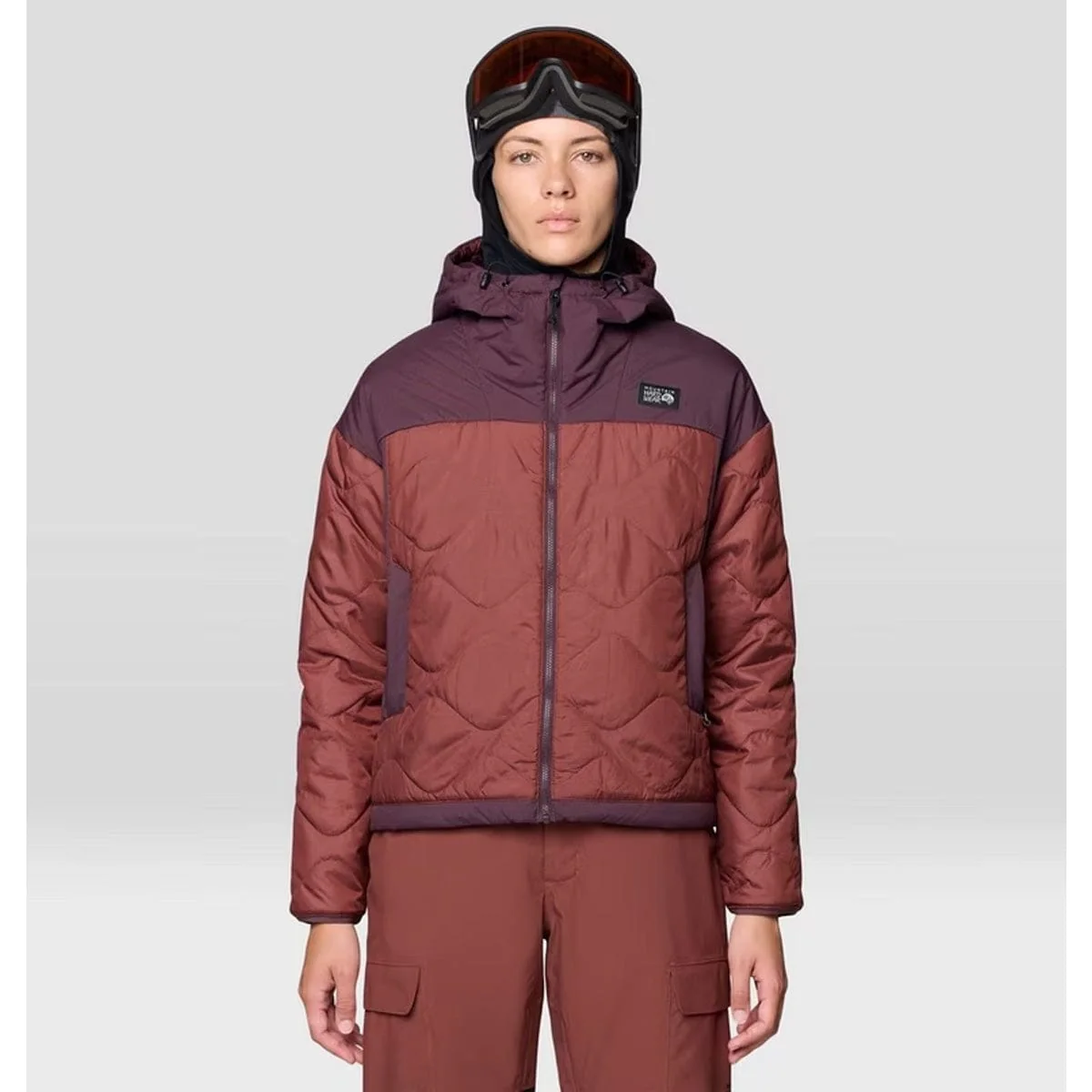 Mountain Hardwear Women's Après Pro™ Insulated Hooded Jacket - Image 10