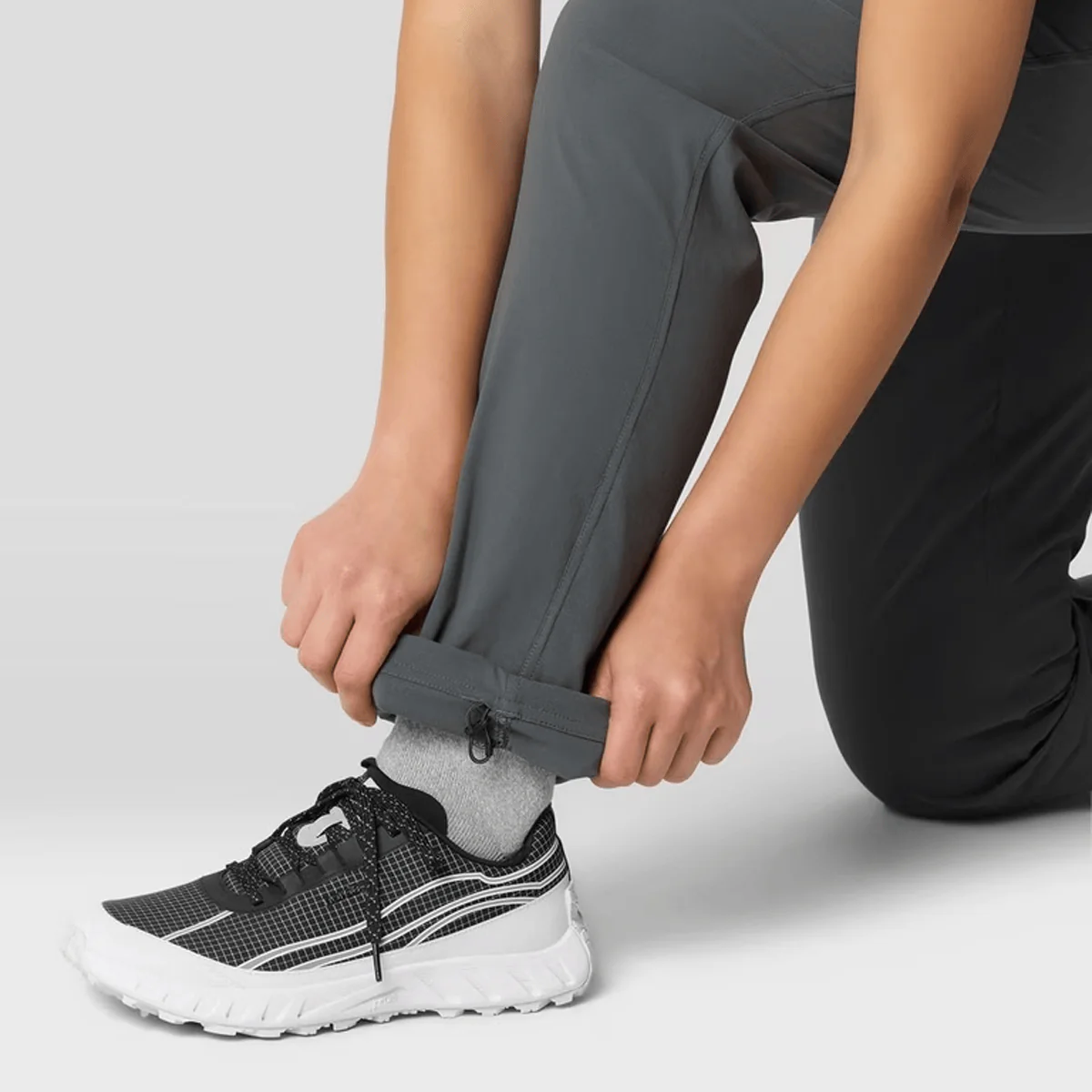 Mountain Hardwear Women's Dynama Pant - Image 4