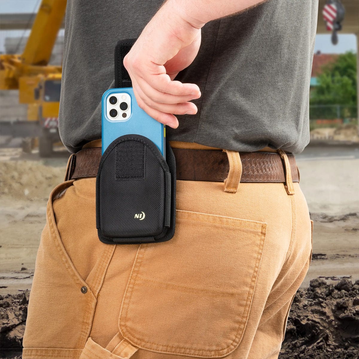 Nite Ize Clip Case Hardshell Universal Rugged Holster - Image 4