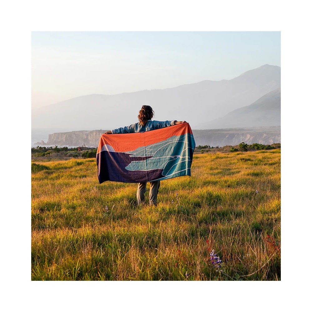 Nomadix Original Towel: Big Sur - Image 4