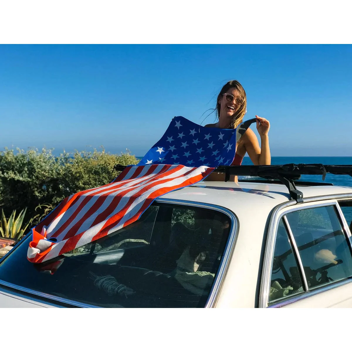 Nomadix State Flag: American Flag Towel - Image 4