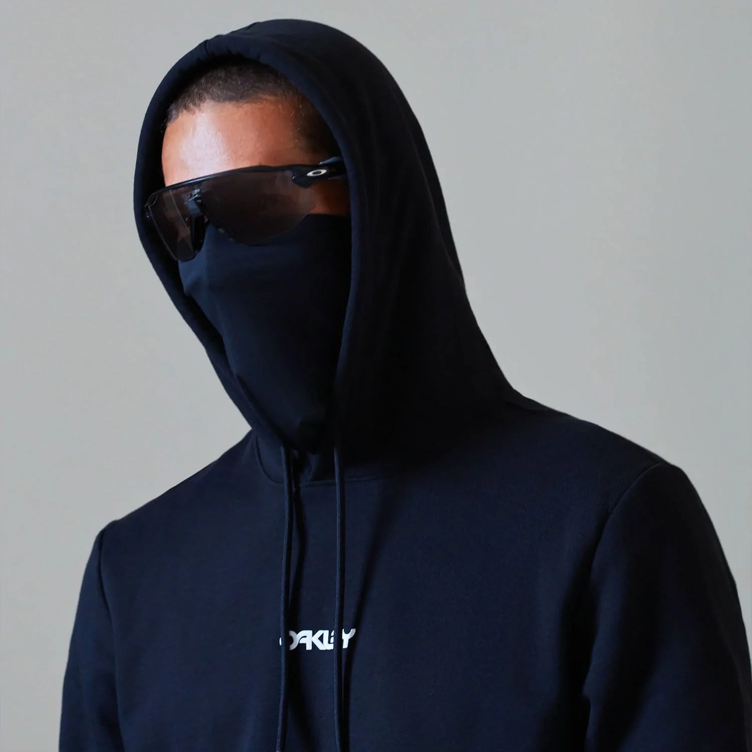 Oakley Neck Gaiter - Image 14