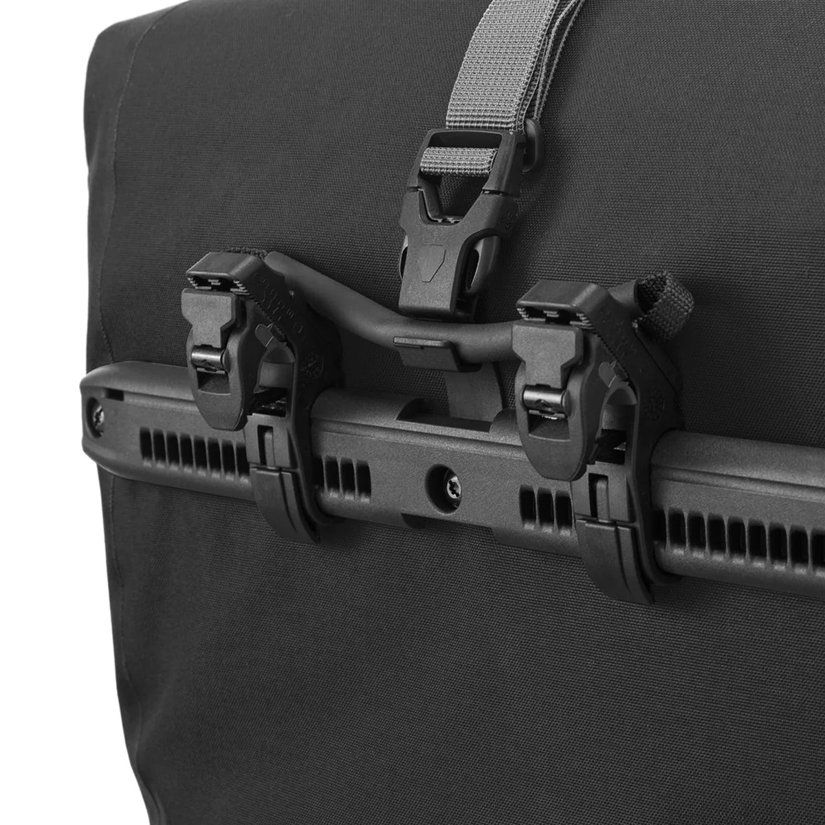 Ortlieb Back-Roller Plus Single Pannier - Image 4
