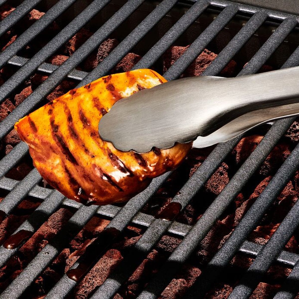 OXO Grilling Tongs - Image 5