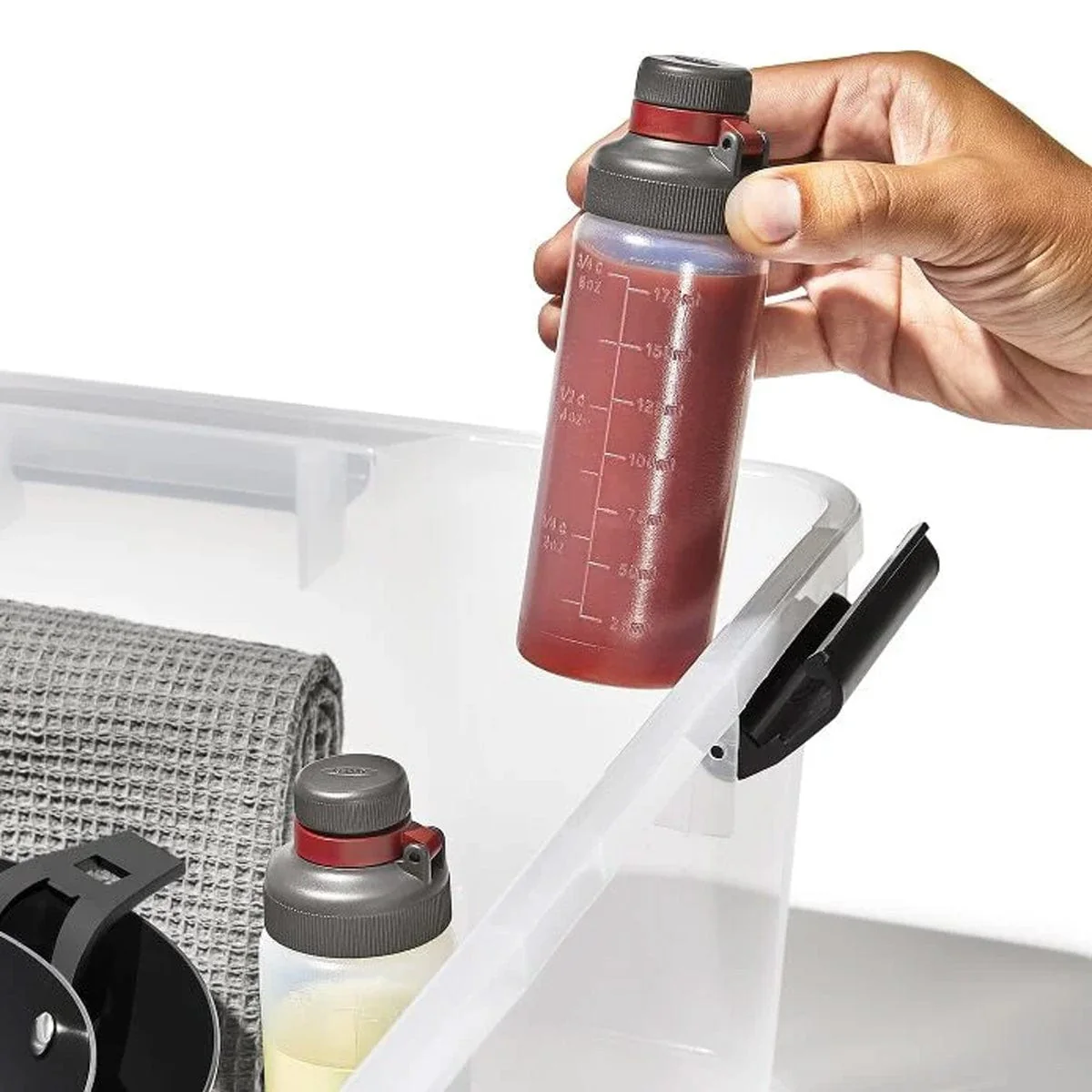 OXO Set Of 2 Squeeze Bottles - 3 & 6 oz - Image 7