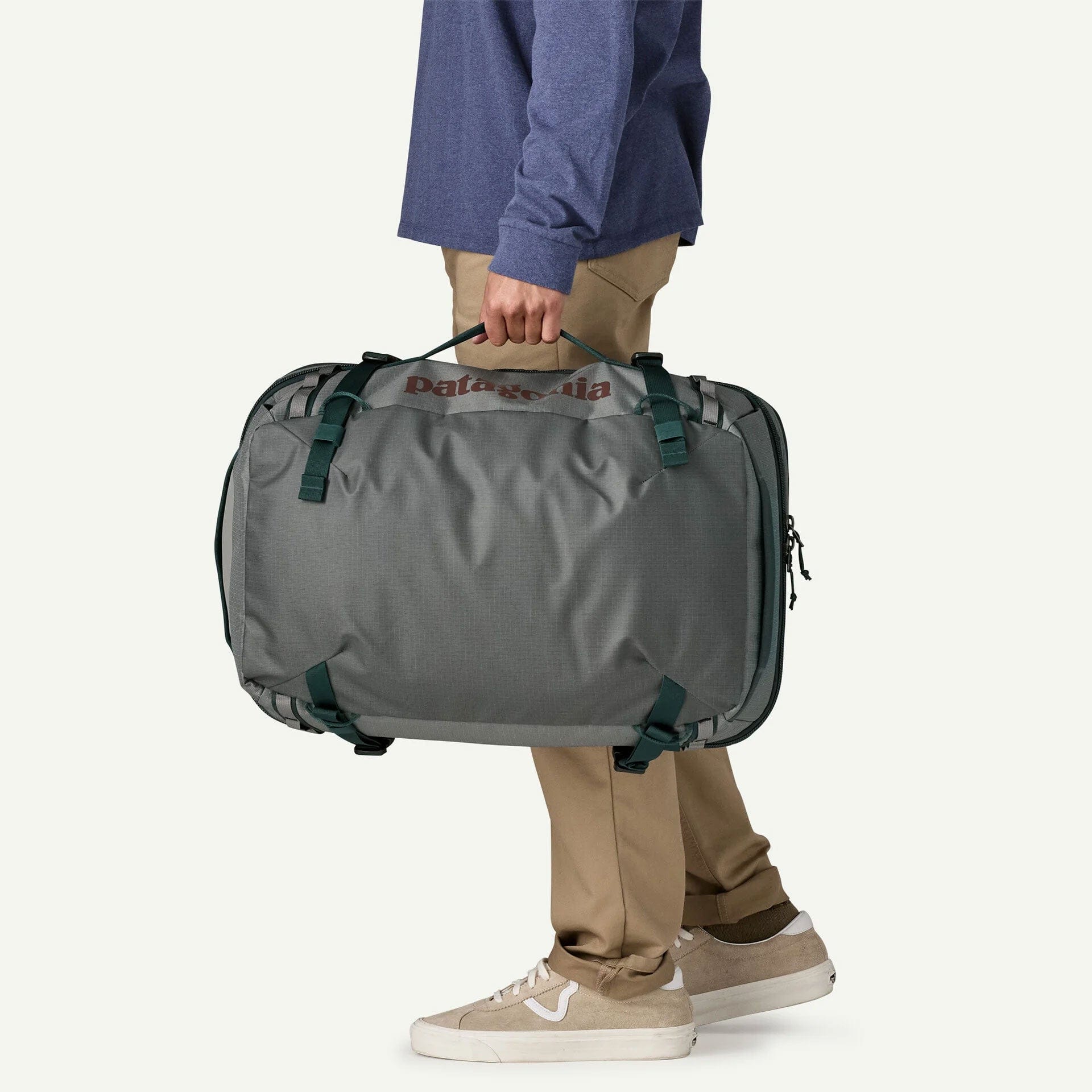 Patagonia Black Hole® MLC® 45L Carry-On Travel Bag - Image 11