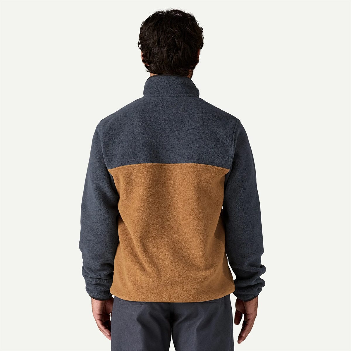 Patagonia Men's Lightweight Synch Snap-T Pullover - Image 2