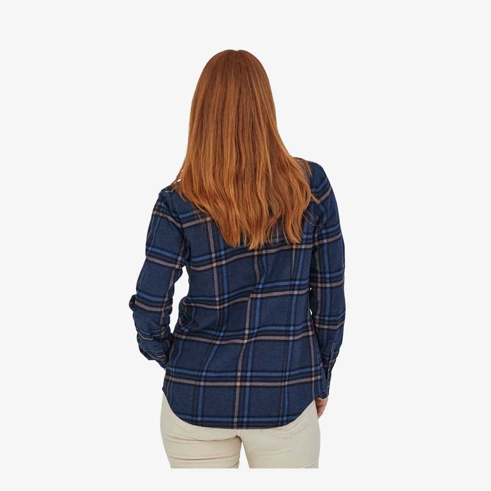 Patagonia Womens Long Sleeve Organic Cotton Midweight Fjord Flannel Shirt - Image 7