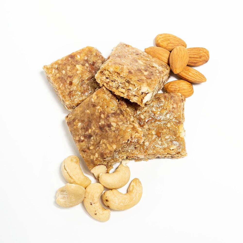 Probar Almond Cashew Crunch Organic Meal Bar - Image 2