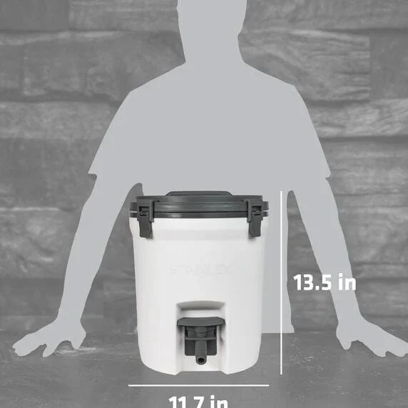 Stanley The Fast-Flow Water Jug - Image 6