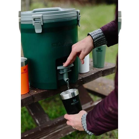 Stanley The Fast-Flow Water Jug - Image 7