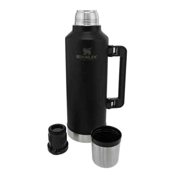 Stanley The Legendary Classic 2.5 qt. Bottle - Image 4
