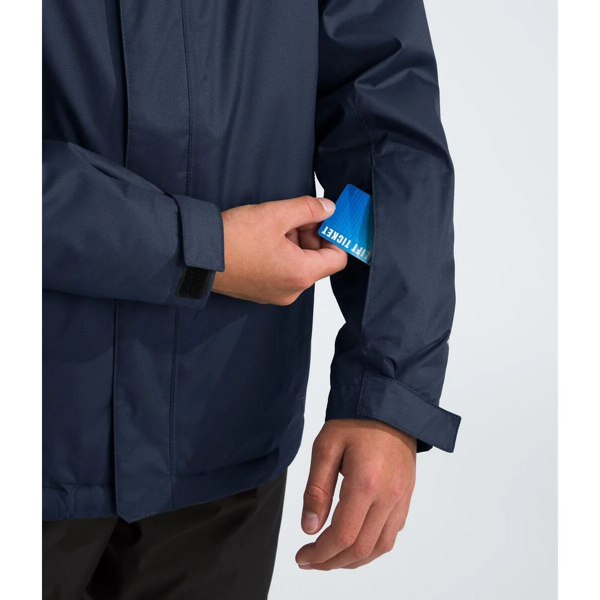 The North Face Teen Snowquest Jacket - Image 6
