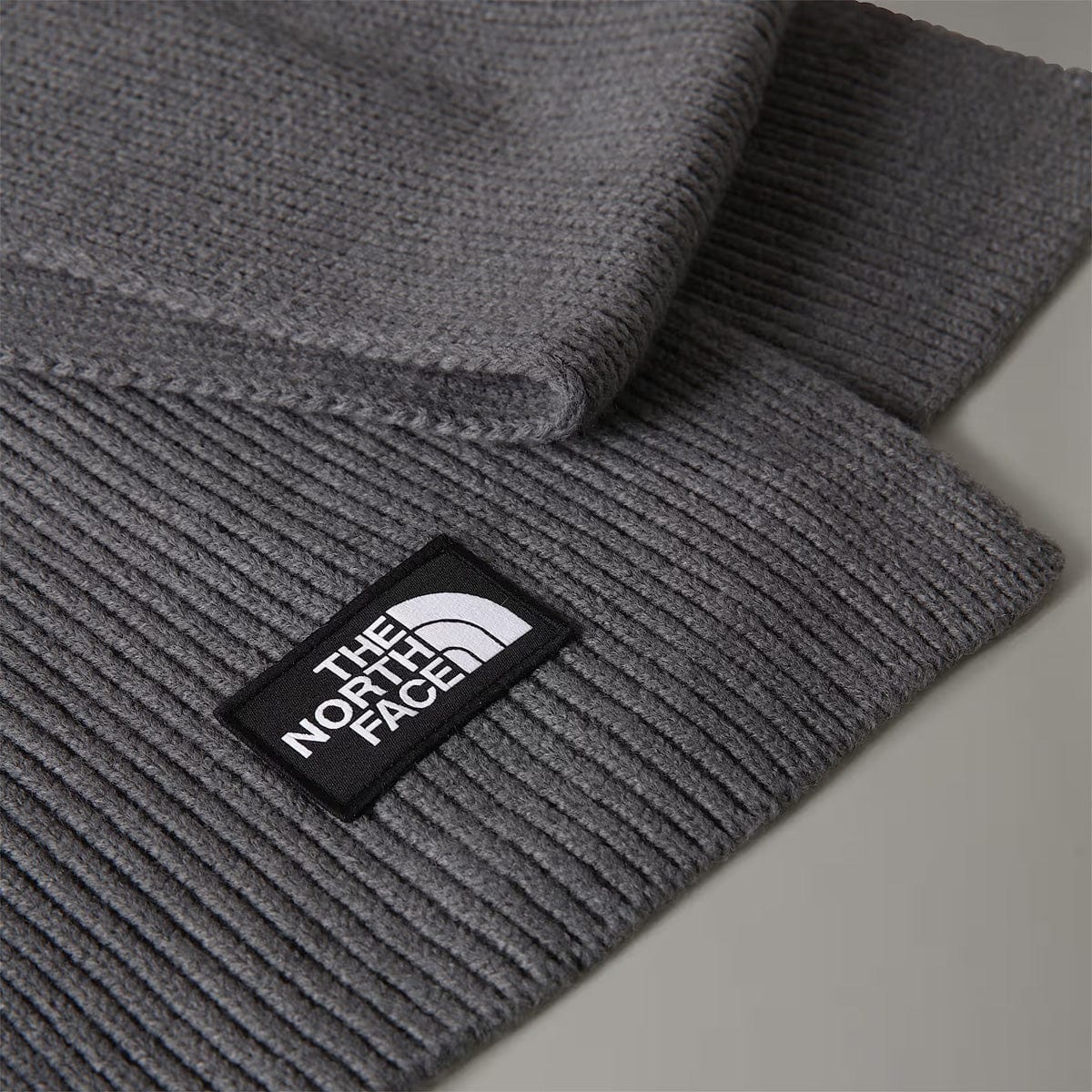 The North Face TNF Logo Box Scarf - Image 6