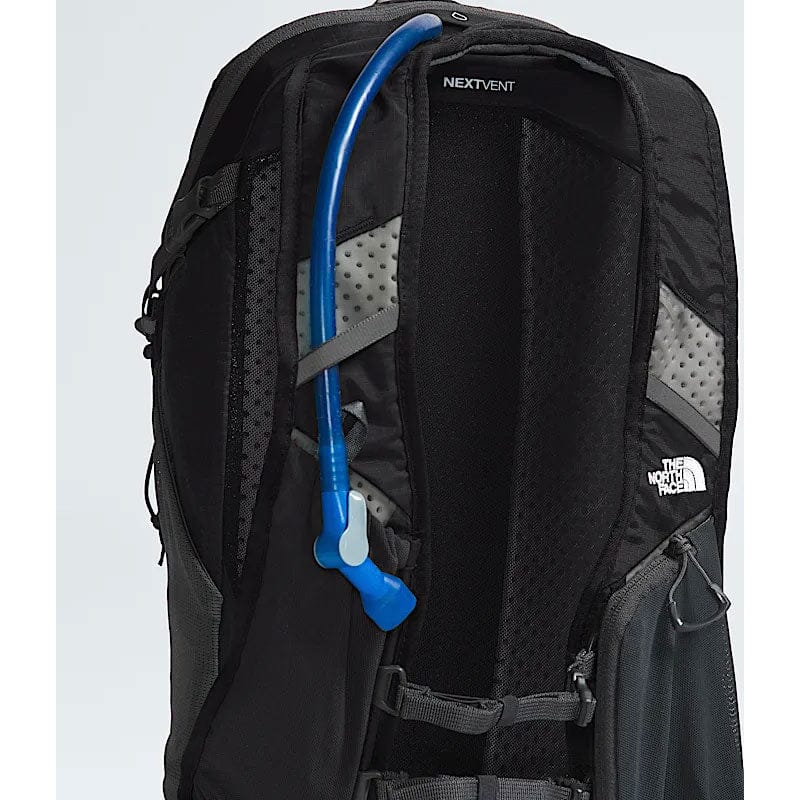 The North Face Trail Lite 12 Pack - Image 12