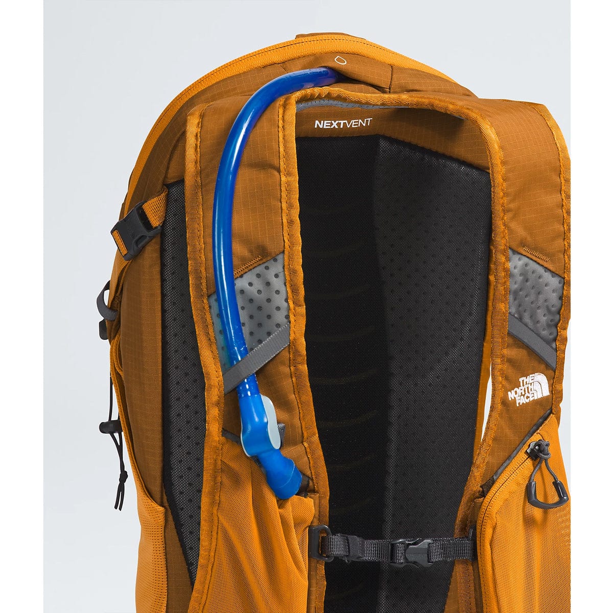 The North Face Trail Lite 12 Pack - Image 7