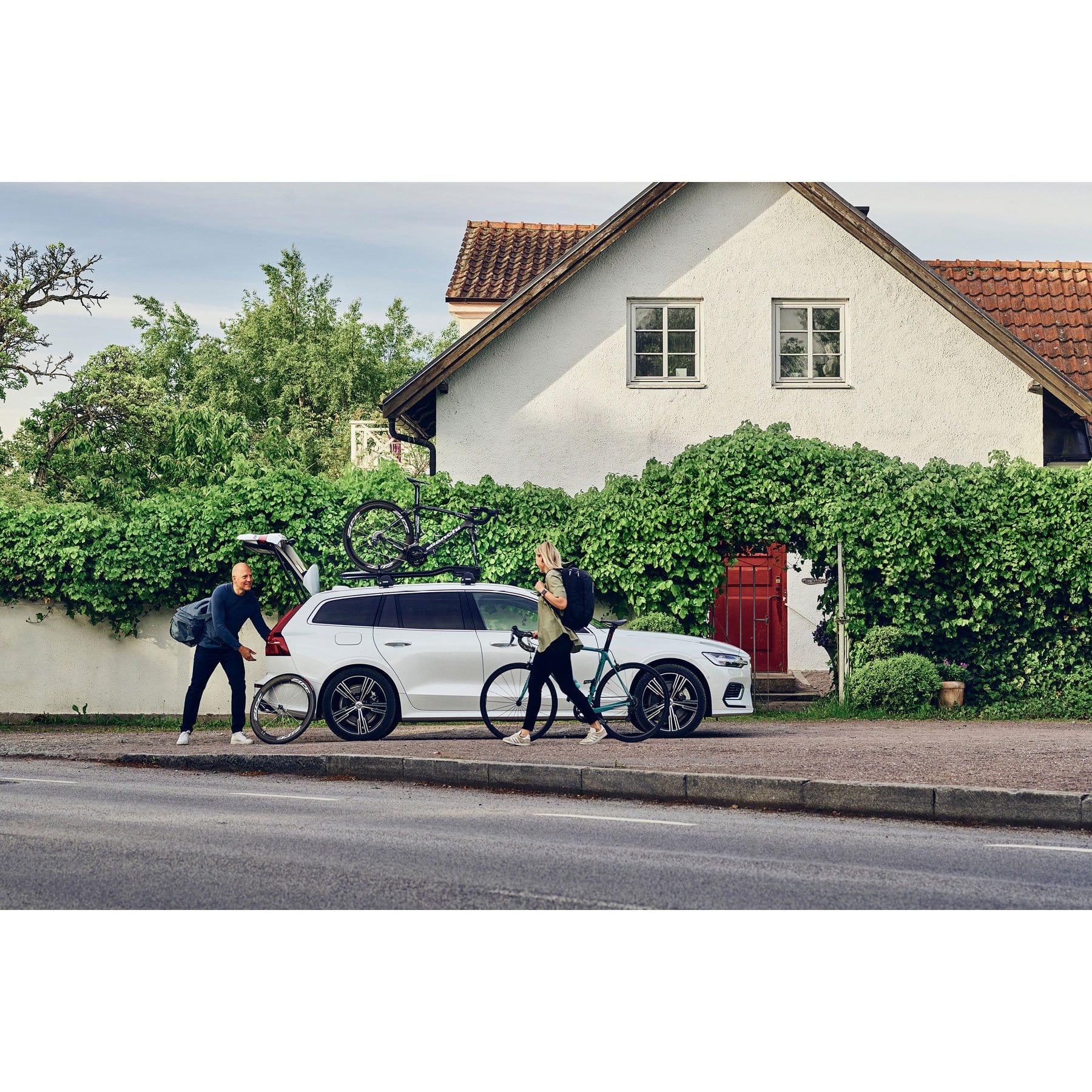 Thule FastRide Rooftop Fork Mount Bike Carrier - Image 3