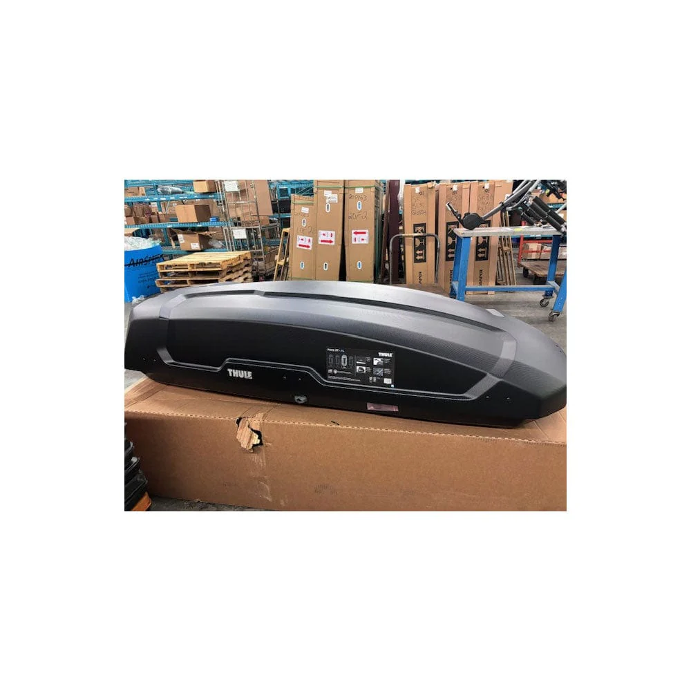 Thule Force XT XL 18 cu ft Rooftop Luggage Box - Dented Box Sale - Image 6