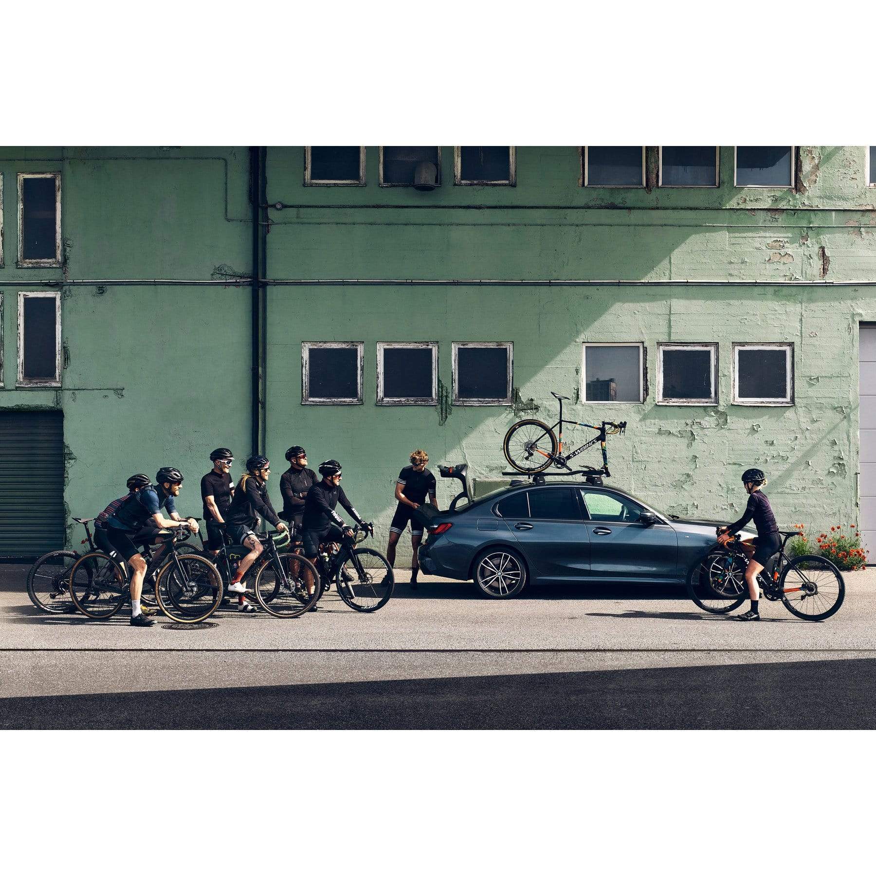 Thule TopRide Rooftop Bike Fork Mount Rack - Image 5