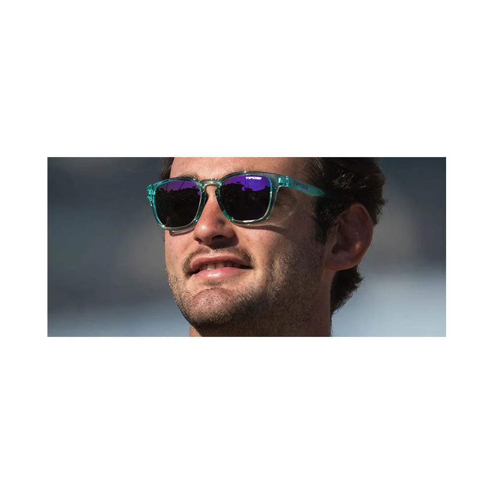 Tifosi Smirk Sunglasses - Image 2