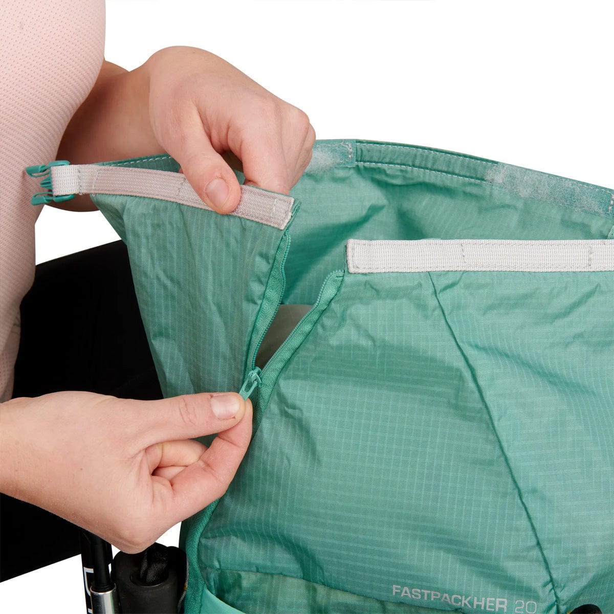 Ultimate Direction Fastpackher 20 Liter Womans Ultralight Pack - Image 4