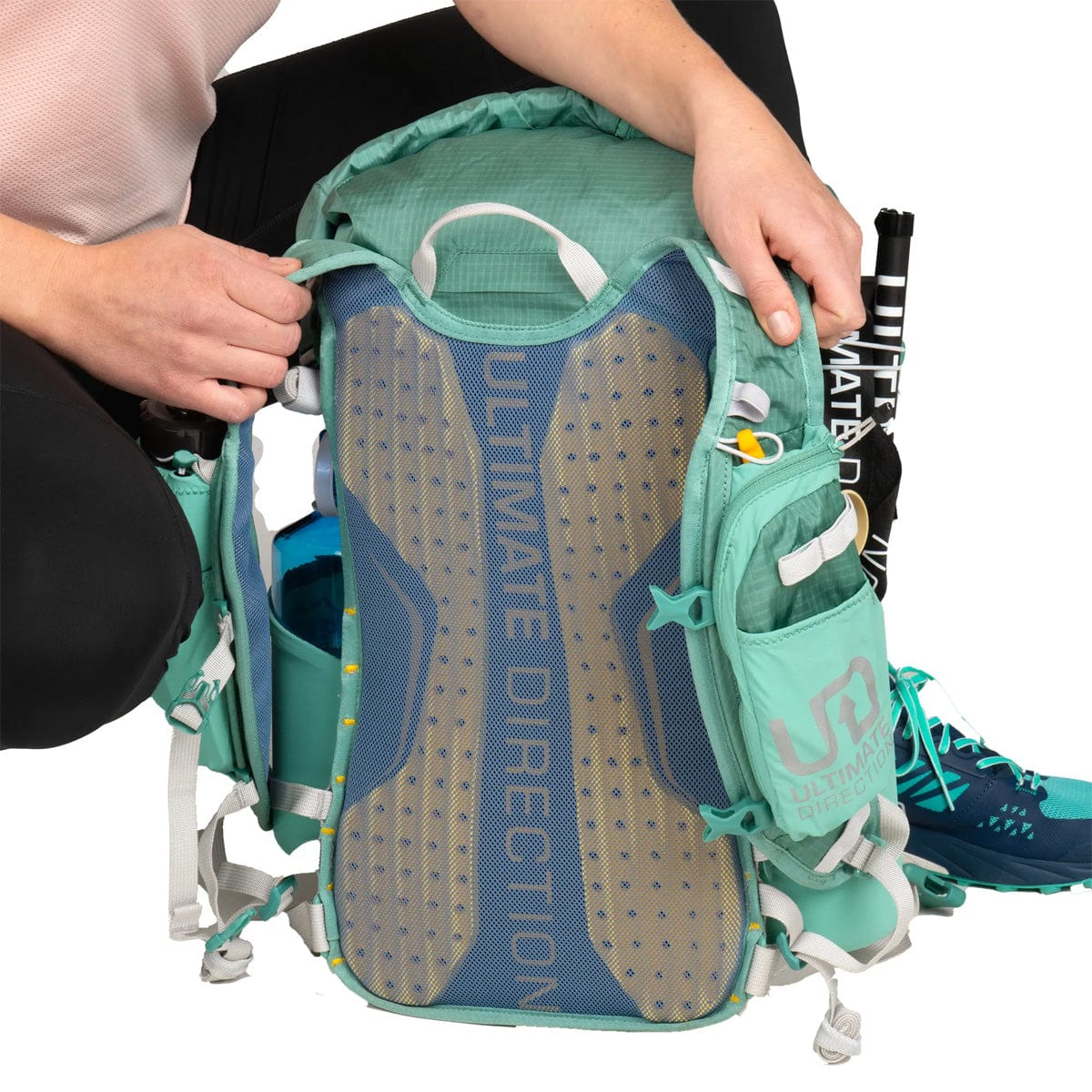 Ultimate Direction Fastpackher 20 Liter Womans Ultralight Pack - Image 5
