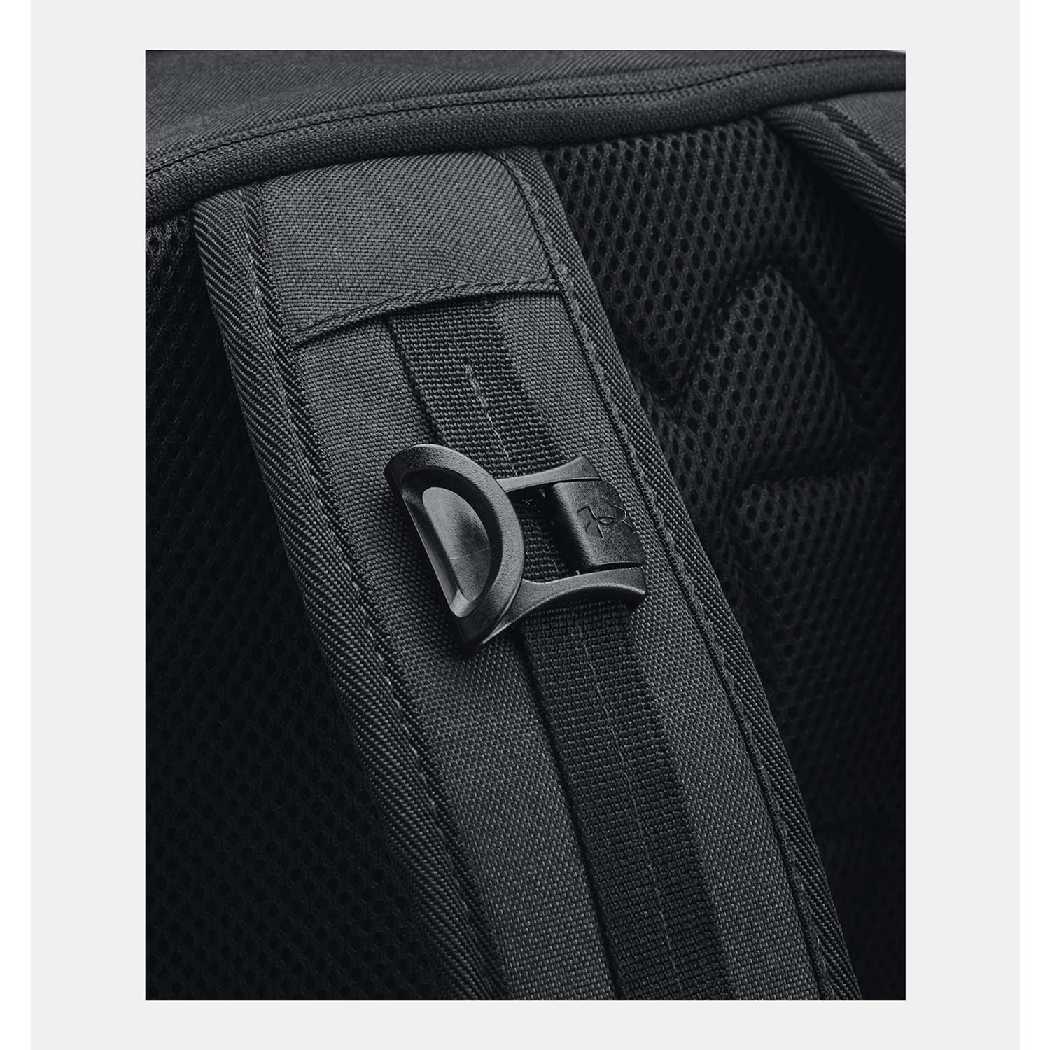 Under Armour Contain Backpack - Image 15