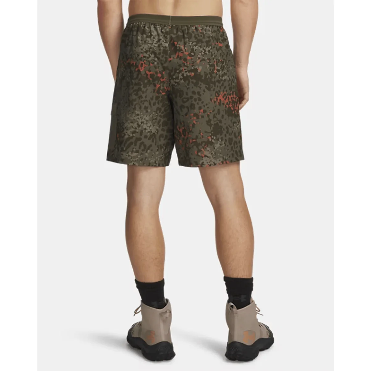 Under Armour Outdoor Hybrid Men's Shorts - Image 4