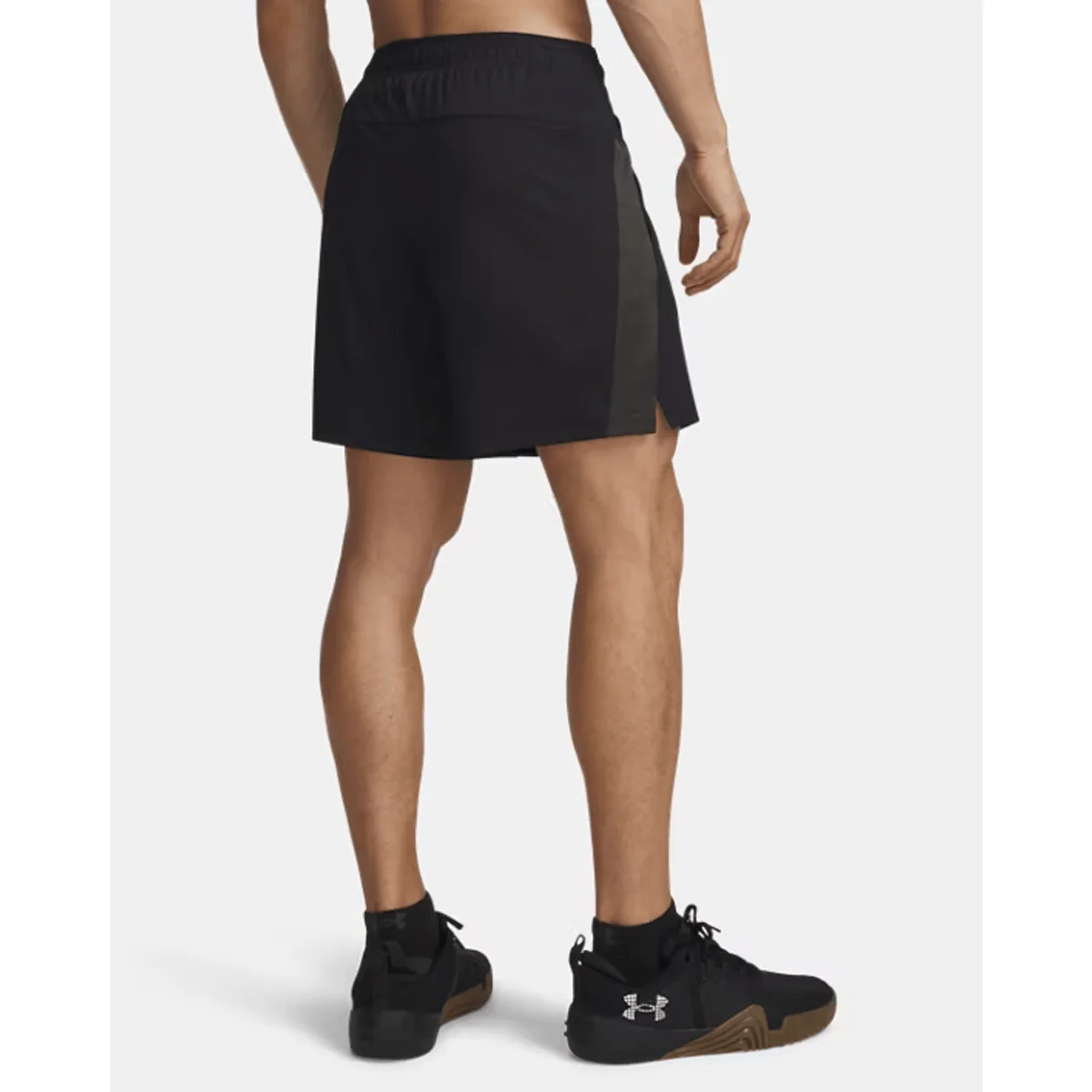 Under Armour UA Tech Vent Men's 7" Shorts - Image 5