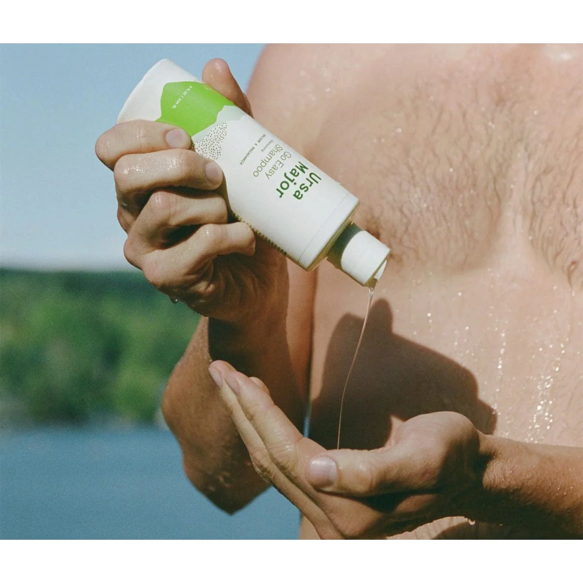 Ursa Major Go Easy Shampoo - Image 2