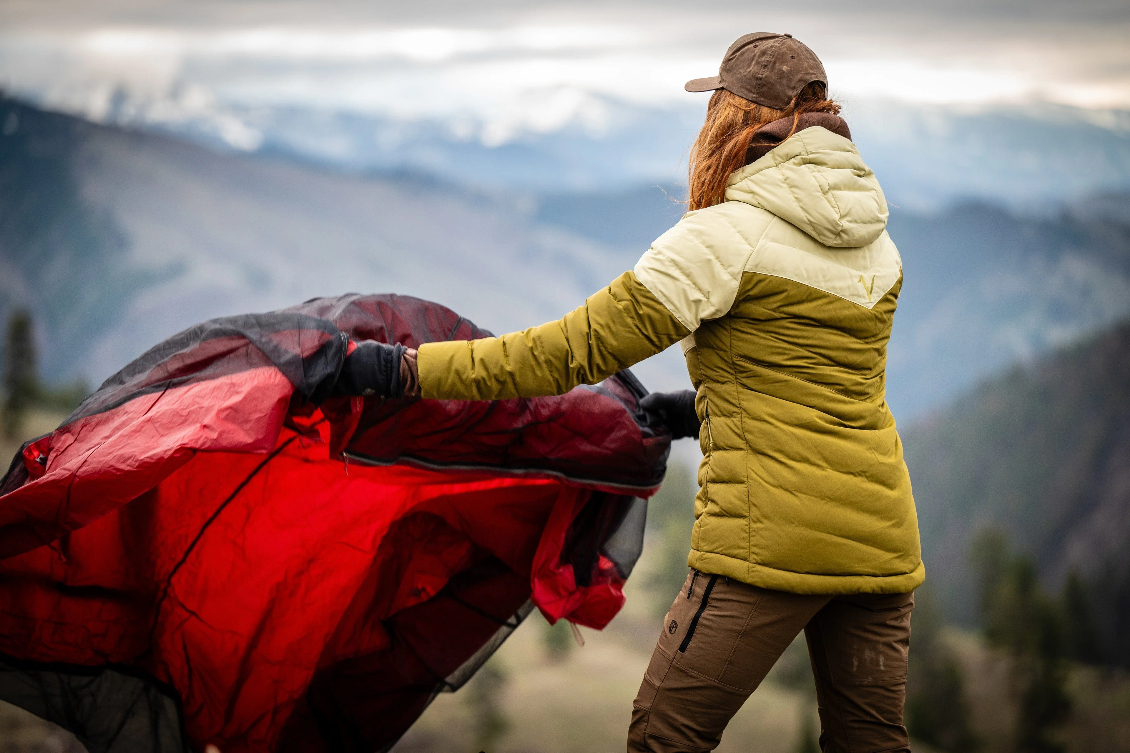 Voormi Women's Puffy Jacket - Image 17
