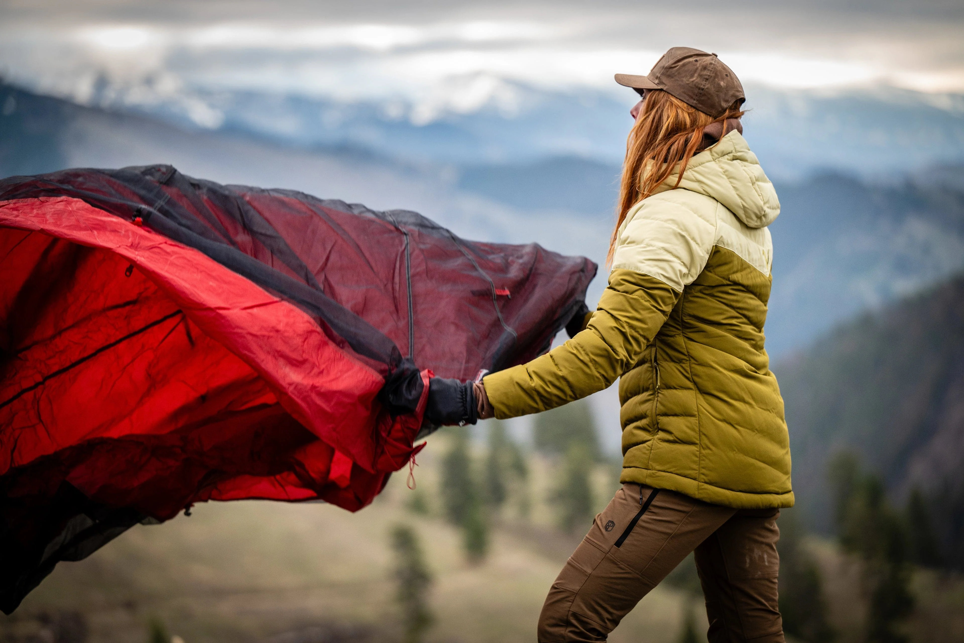 Voormi Women's Puffy Jacket - Image 18