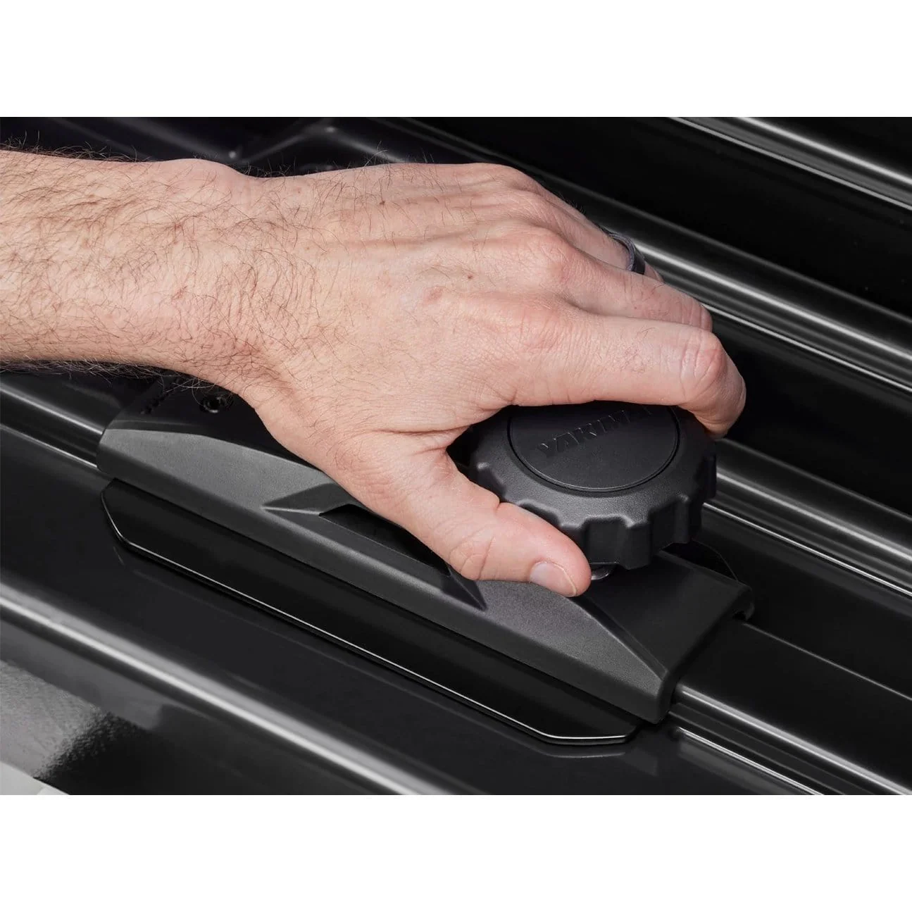 Yakima CBX 18cu XL Rooftop Cargo Box -Discontinued - Image 9