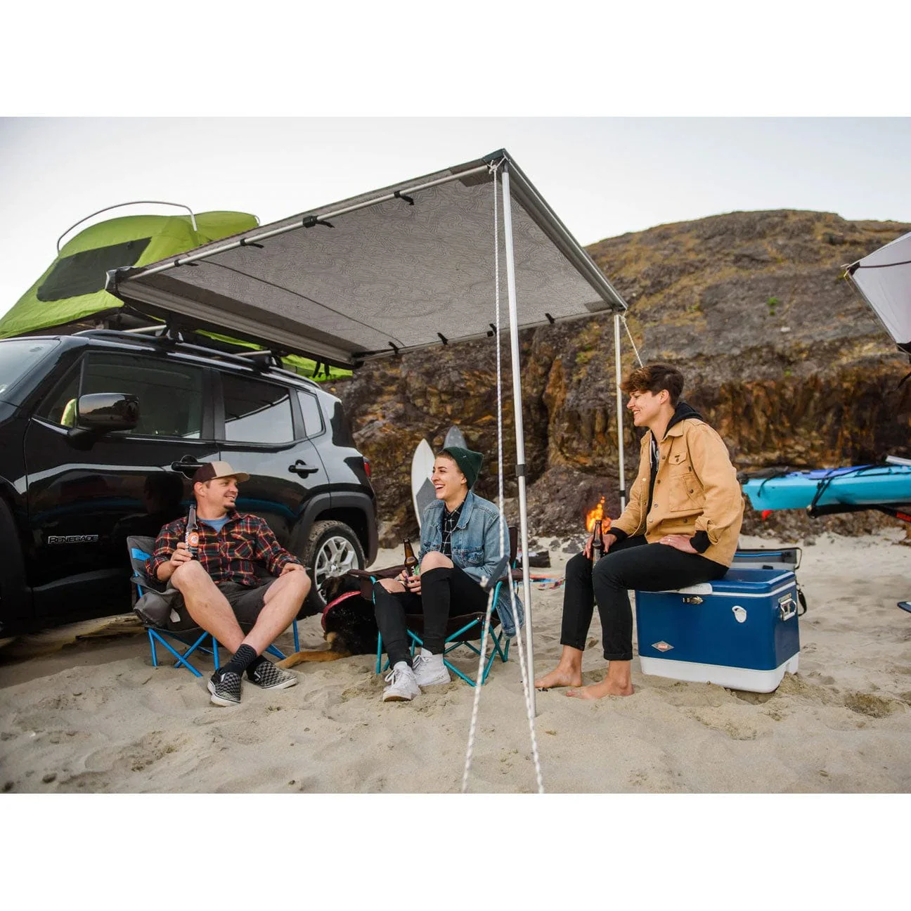 Yakima OverNOut 8 ft. Lightweight Rooftop Awning - Image 3